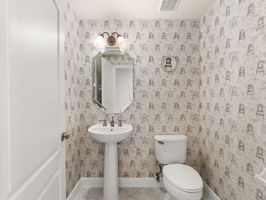  Photo 37