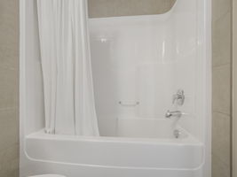  Photo 40