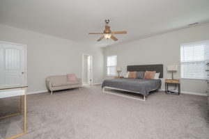 2589 Valley Dr, Clayton, NC 27520, USA Photo 16