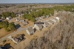 2589 Valley Dr, Clayton, NC 27520, USA Photo 44