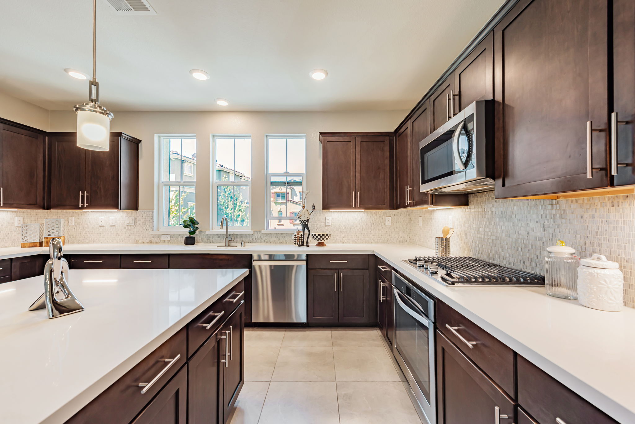 015_25899 Dollar St Hayward