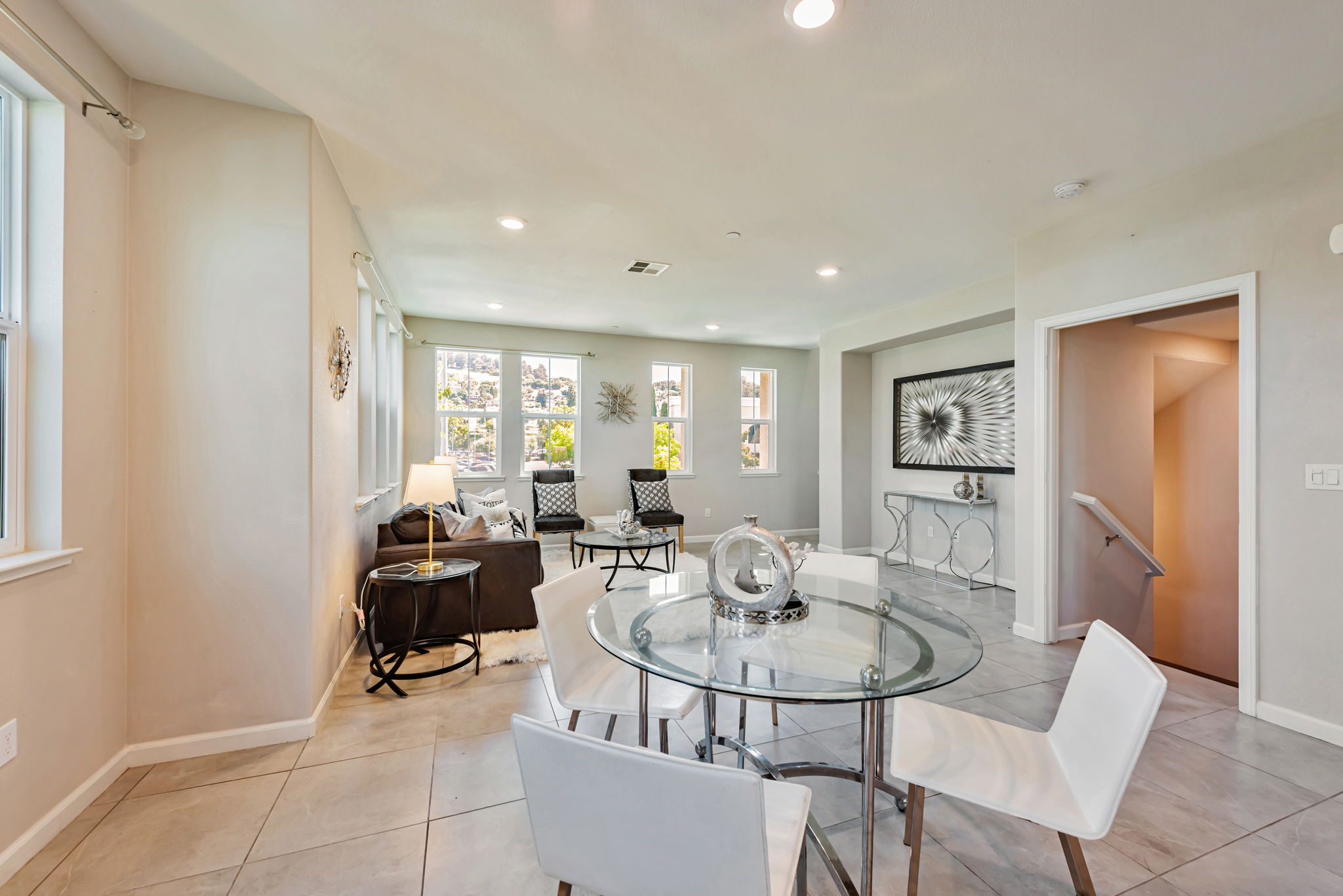 019_25899 Dollar St Hayward