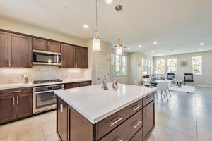 011_25899 Dollar St Hayward
