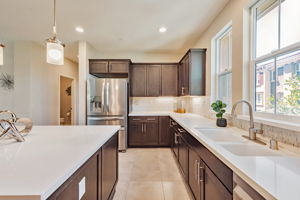 012_25899 Dollar St Hayward