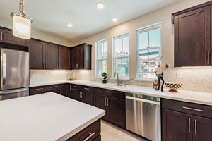 014_25899 Dollar St Hayward