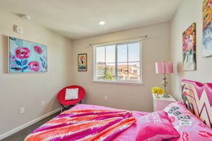 024_25899 Dollar St Hayward