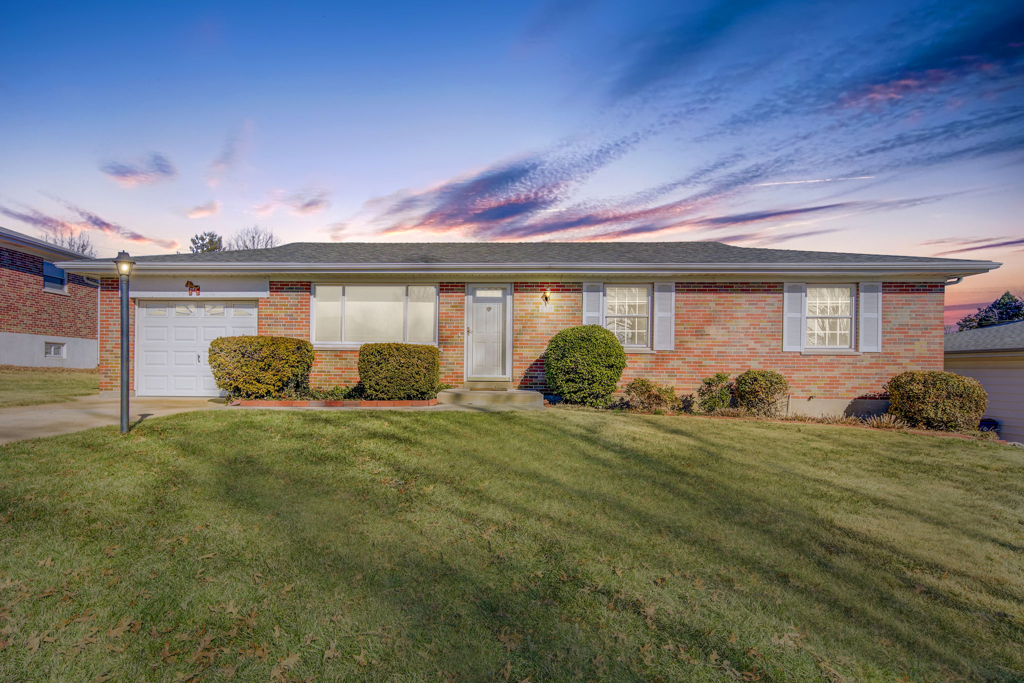 259 Bridgeview Ln, St. Louis, MO 63129 | Archi-Pix