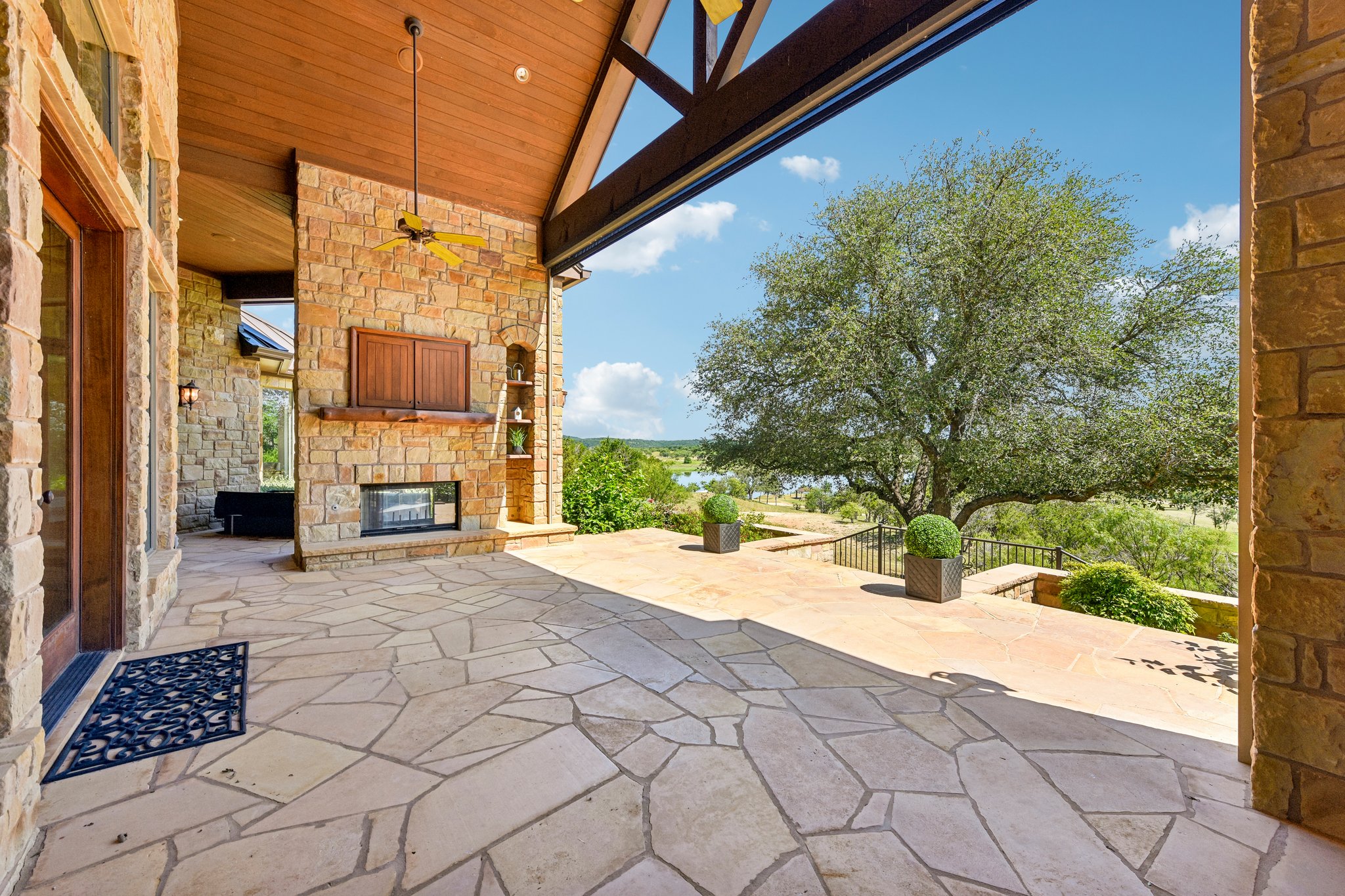 Chimney Cove Dr-S2905-067.jpg