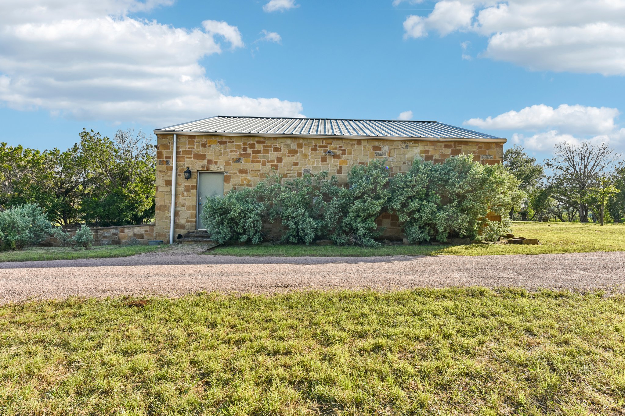 Chimney Cove Dr-S2905-079.jpg