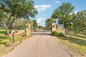 Chimney Cove Dr-S2905-002.jpg