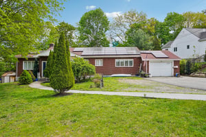 Forest St-S1205-003.jpg