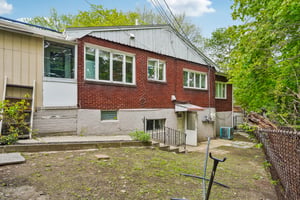 Forest St-S1205-037.jpg