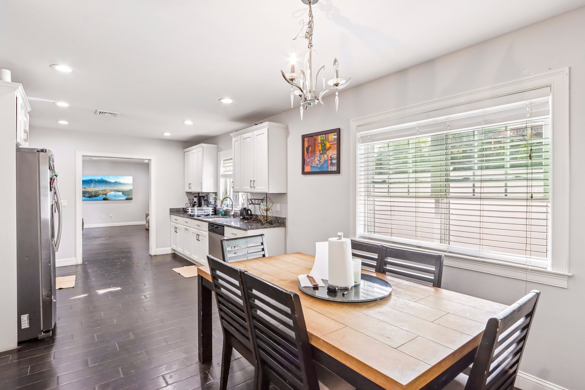 Oakwood Ave-S2409-041.jpg