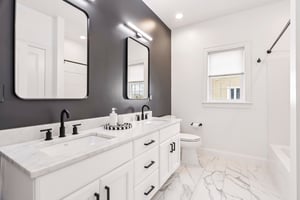 Oakwood Ave-S2409-030.jpg