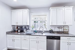 Oakwood Ave-S2409-044.jpg