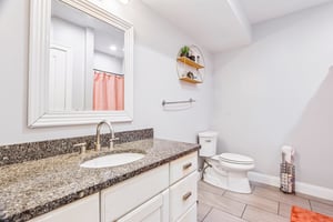 Oakwood Ave-S2409-047.jpg