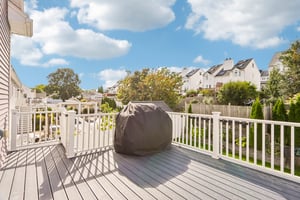 Oakwood Ave-S2409-059.jpg