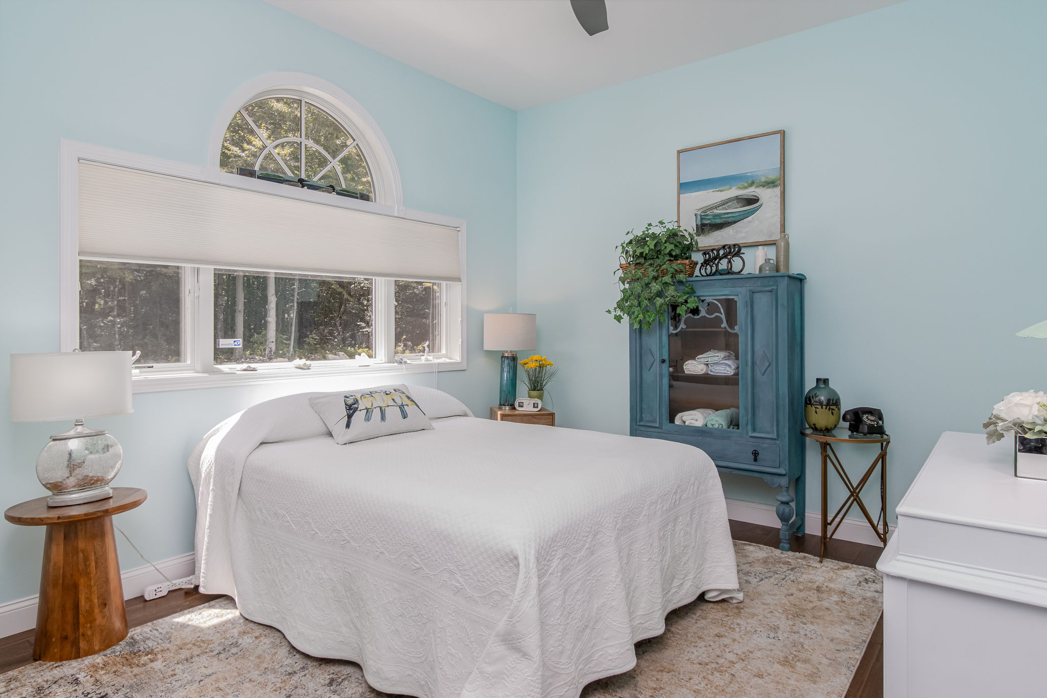 Bedroom2-1