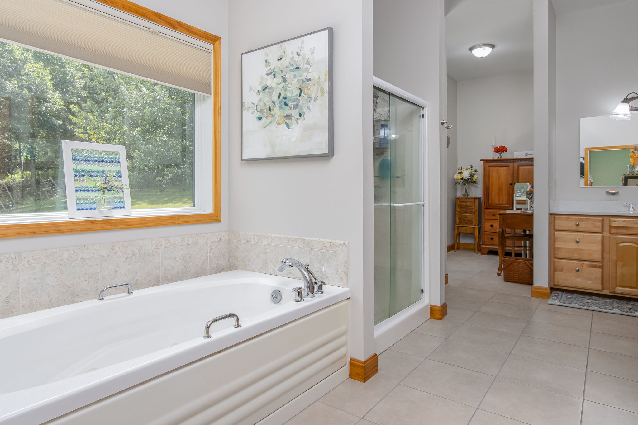 BedroomPrimaryBath-1