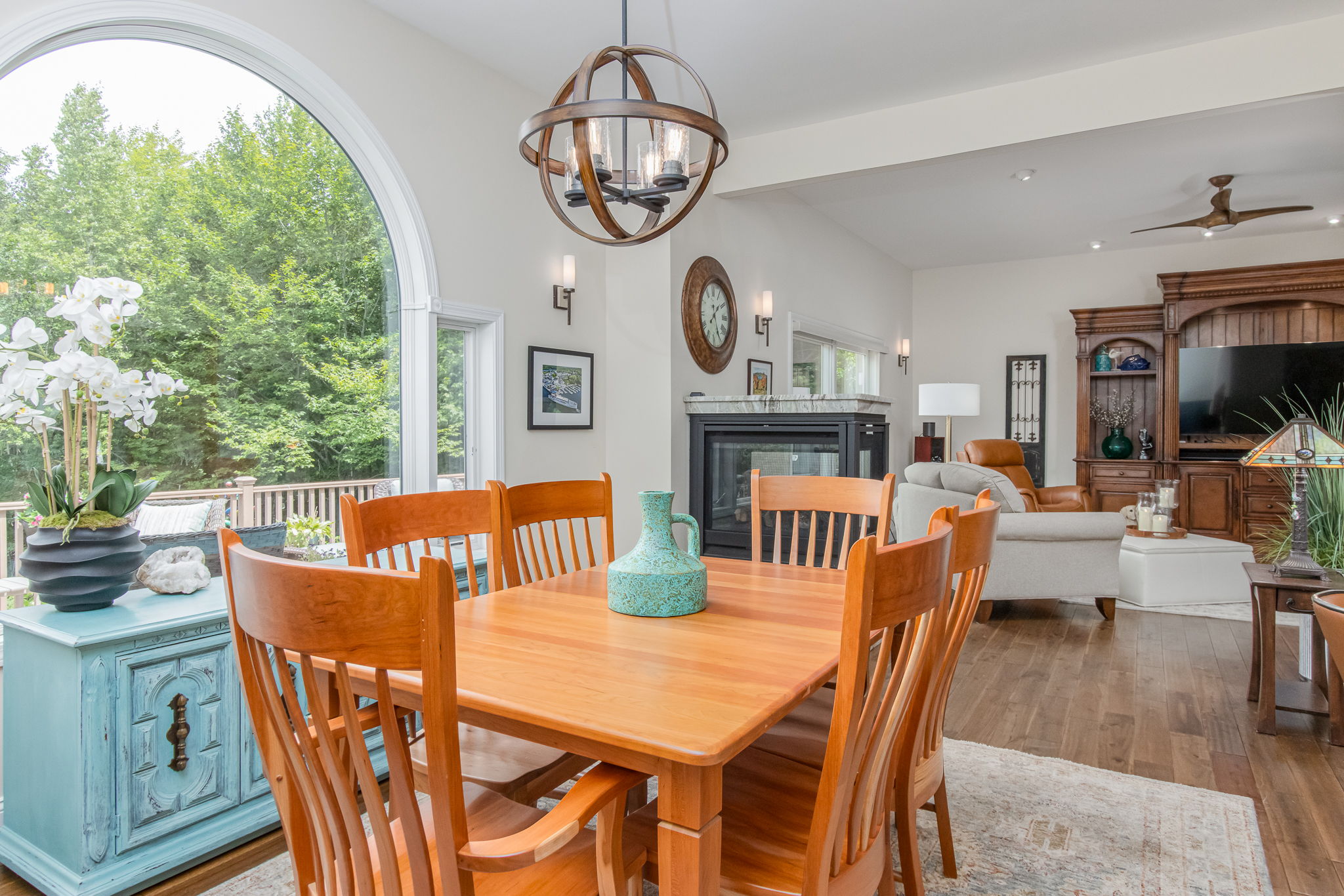 DiningRoom-2