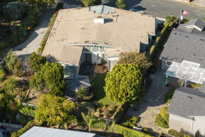  Photo 49