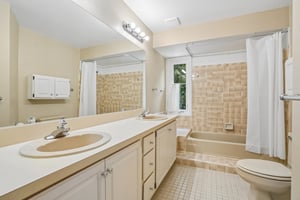 Hunt Club Blvd-S2207-027.jpg
