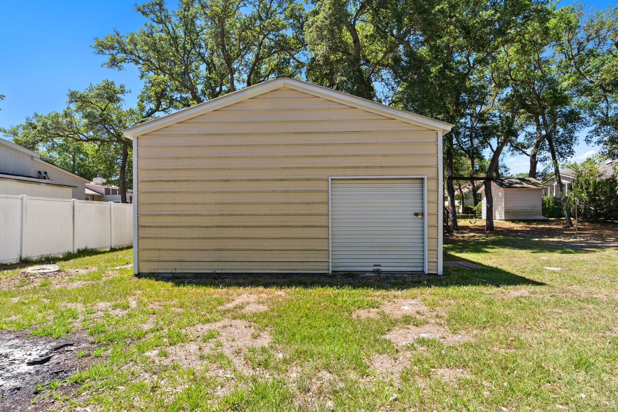  Photo 48