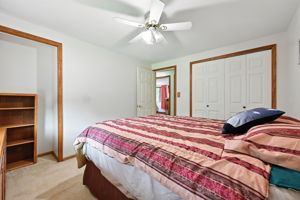  Photo 30