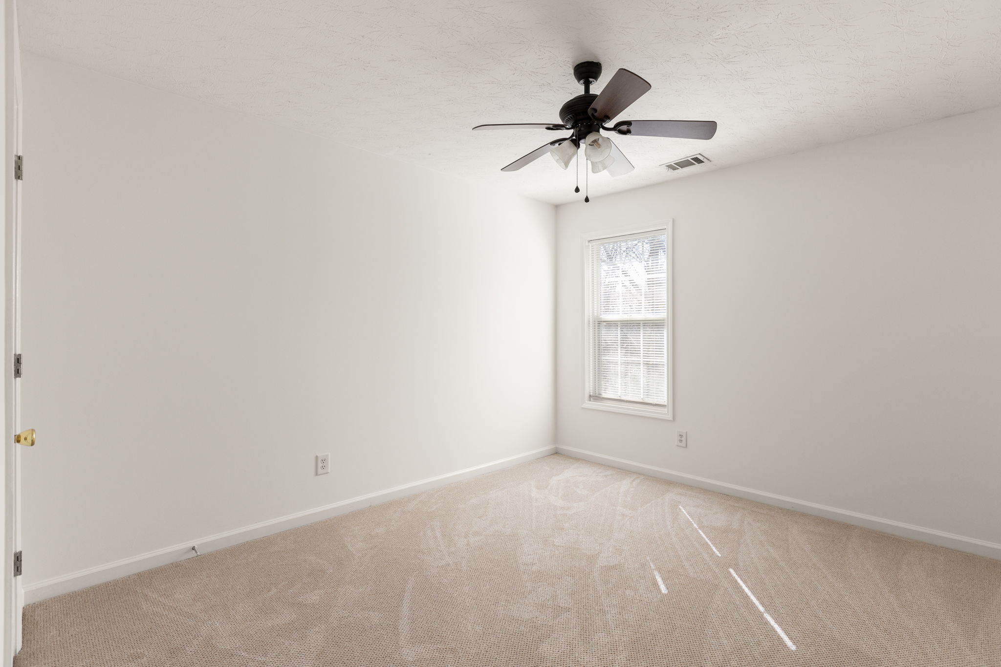 20260216_2596avery_nassar009