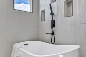  Photo 37