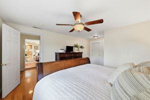 032_F8_2598 Cottle Ave