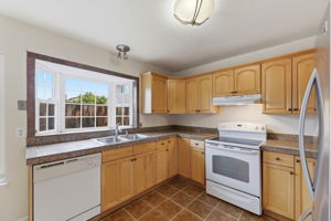 011_F8_2598 Sierra Vista Ct