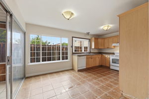 013_F8_2598 Sierra Vista Ct