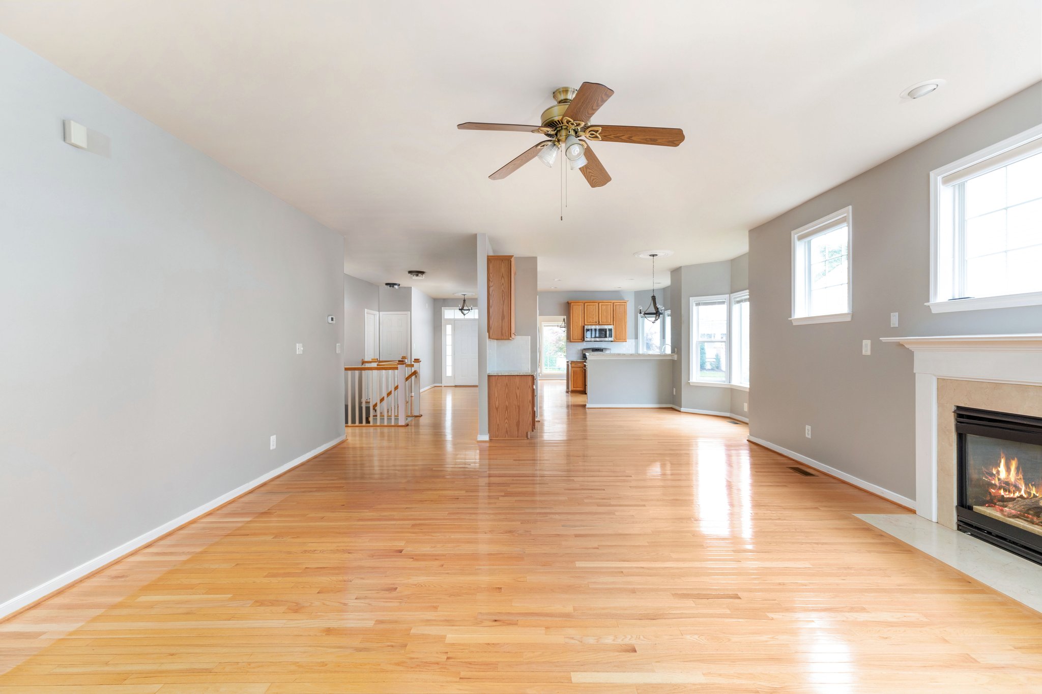 25994 Glasgow Dr, Chantilly, VA 20152, USA Photo 11