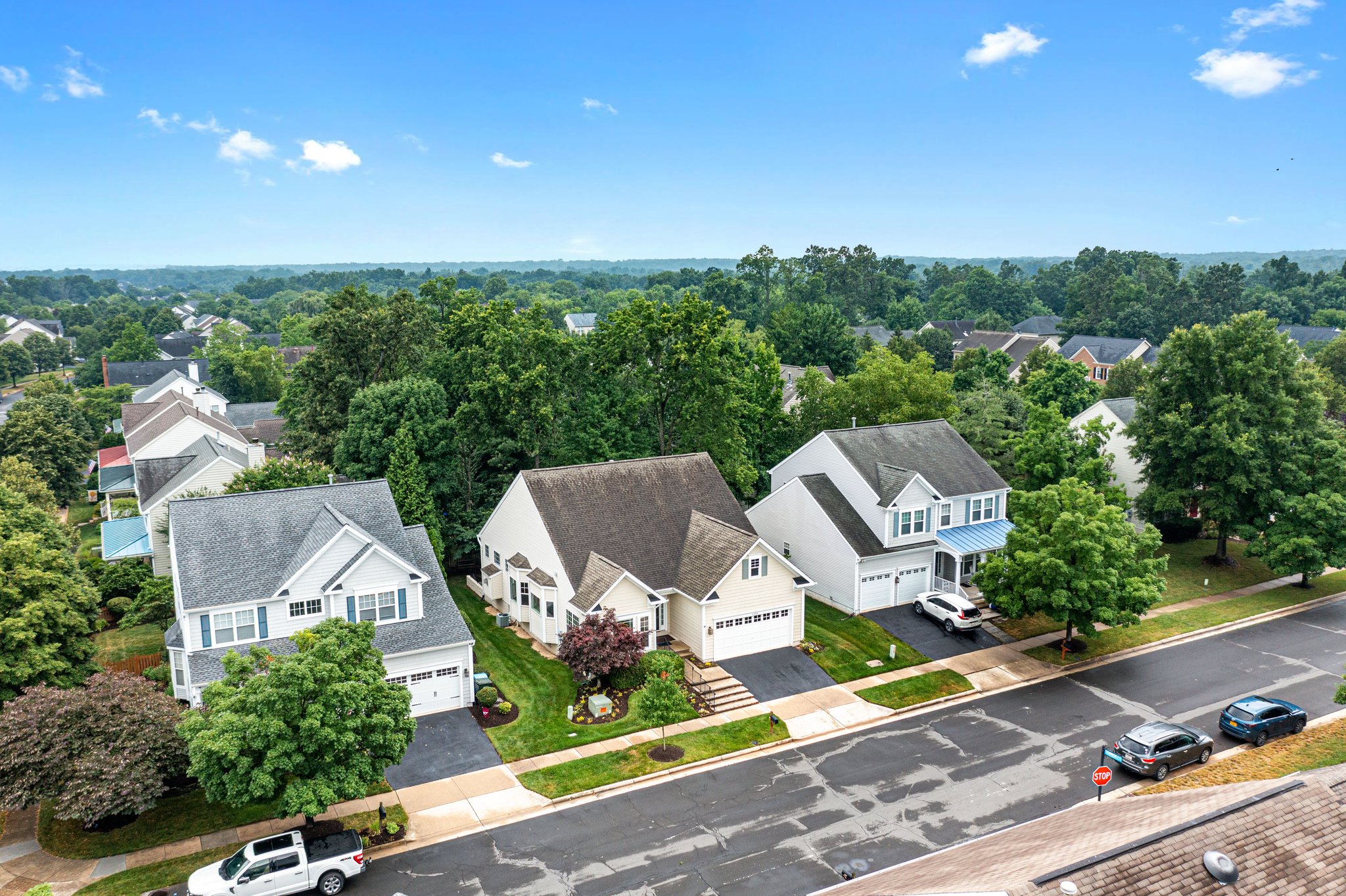25994 Glasgow Dr, Chantilly, VA 20152, USA Photo 39