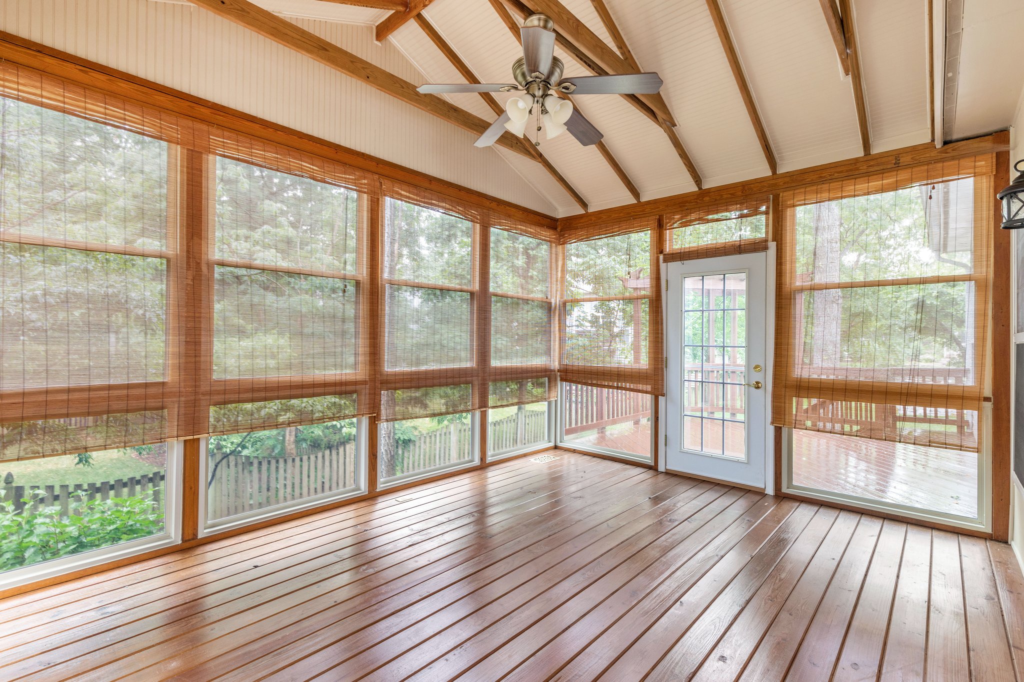 25994 Glasgow Dr, Chantilly, VA 20152, USA Photo 13