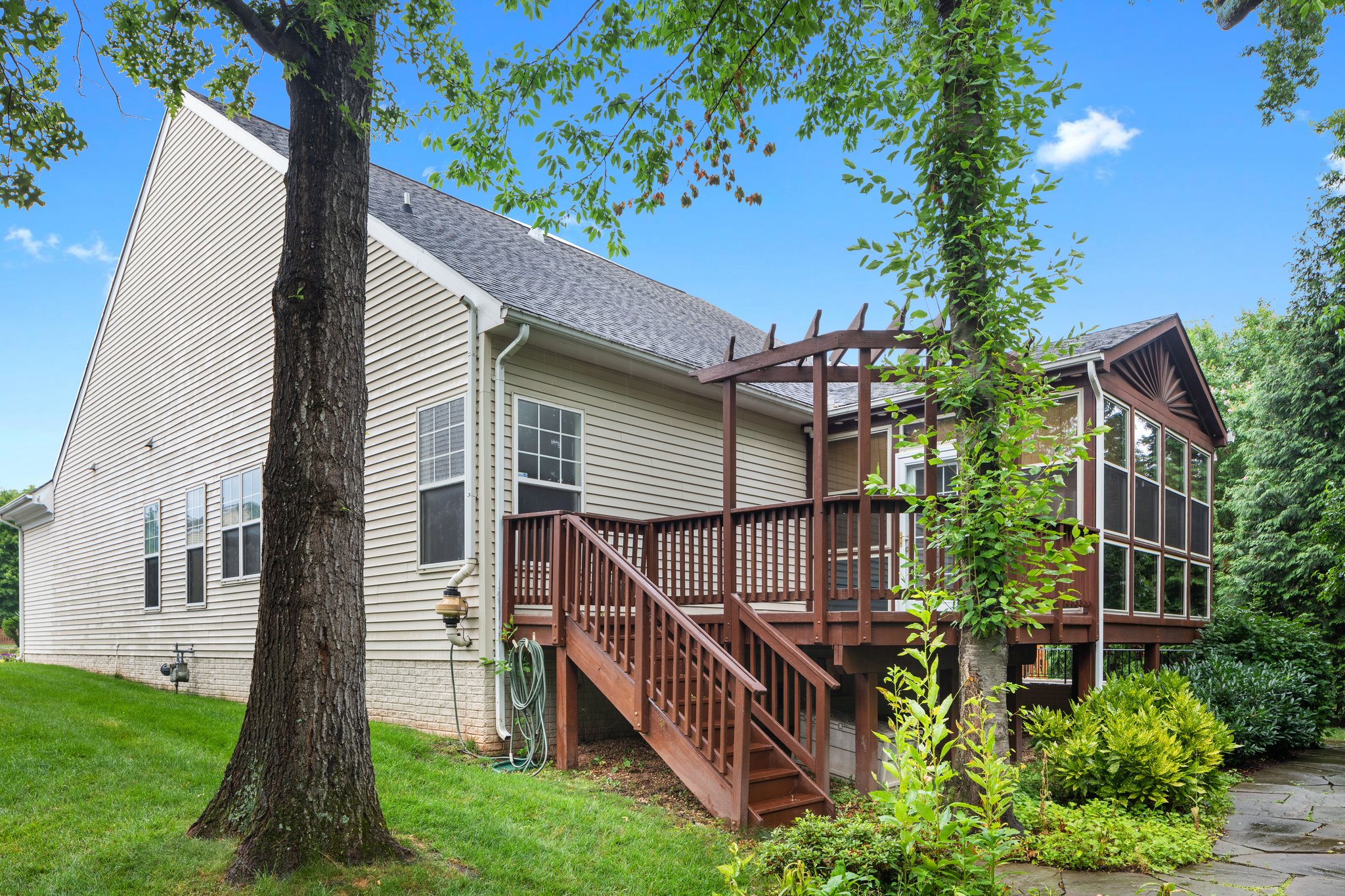 25994 Glasgow Dr, Chantilly, VA 20152, USA Photo 35