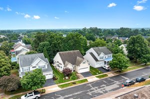 25994 Glasgow Dr, Chantilly, VA 20152, USA Photo 38