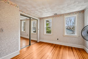 Barton Ave-S0104-032.jpg