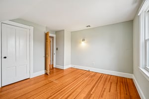 Barton Ave-S0104-036.jpg