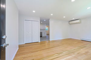  Photo 39