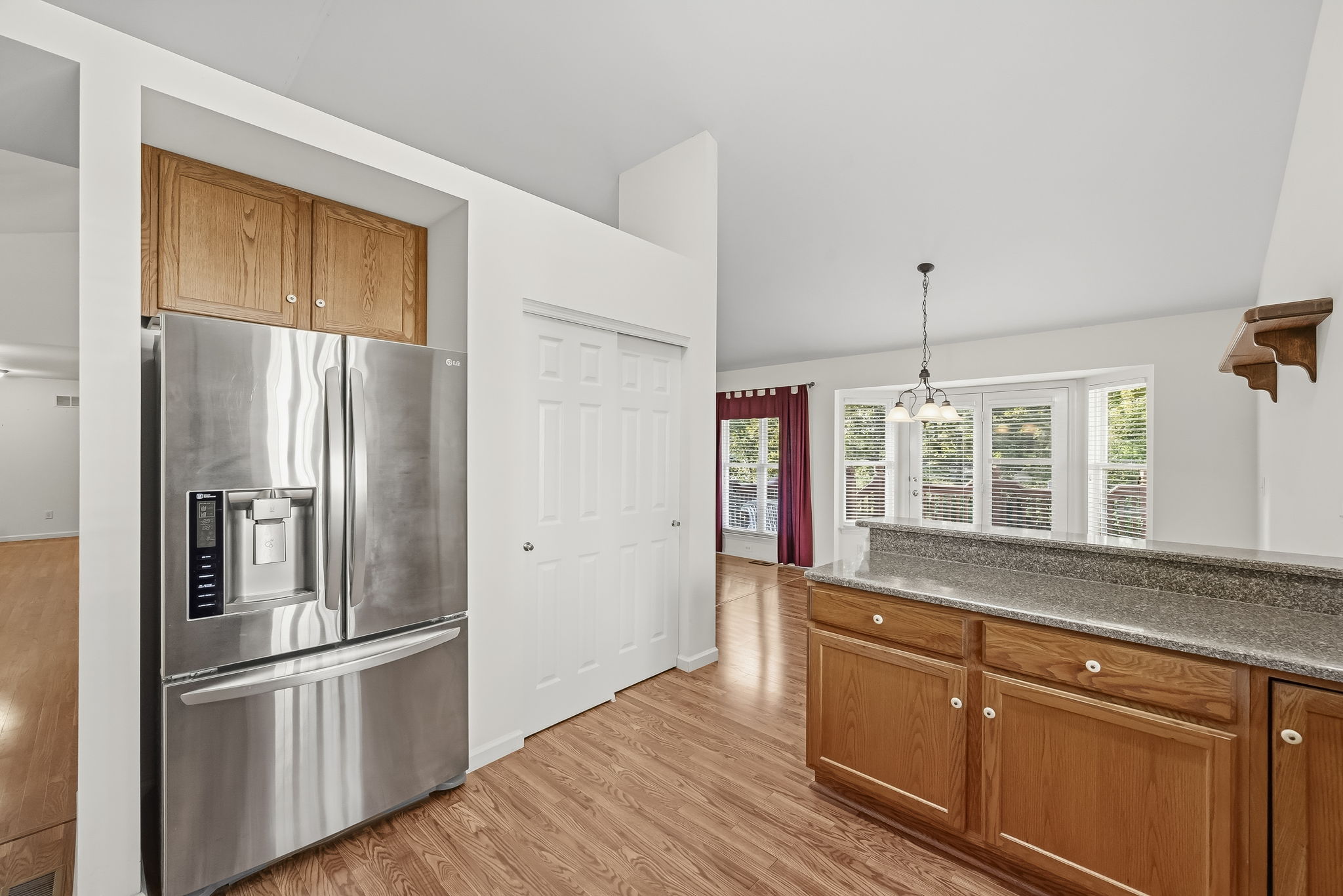  Photo 34