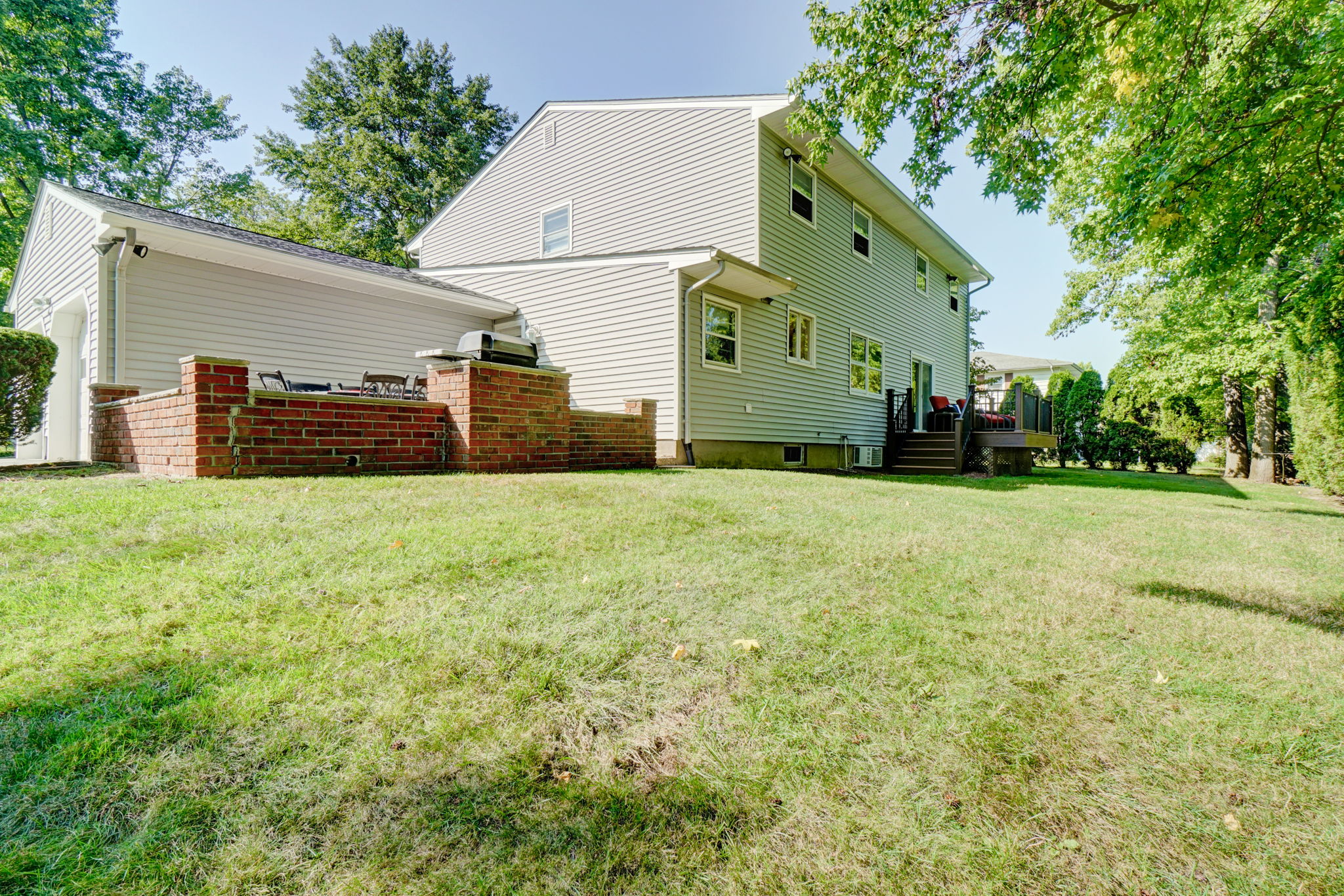  Photo 25