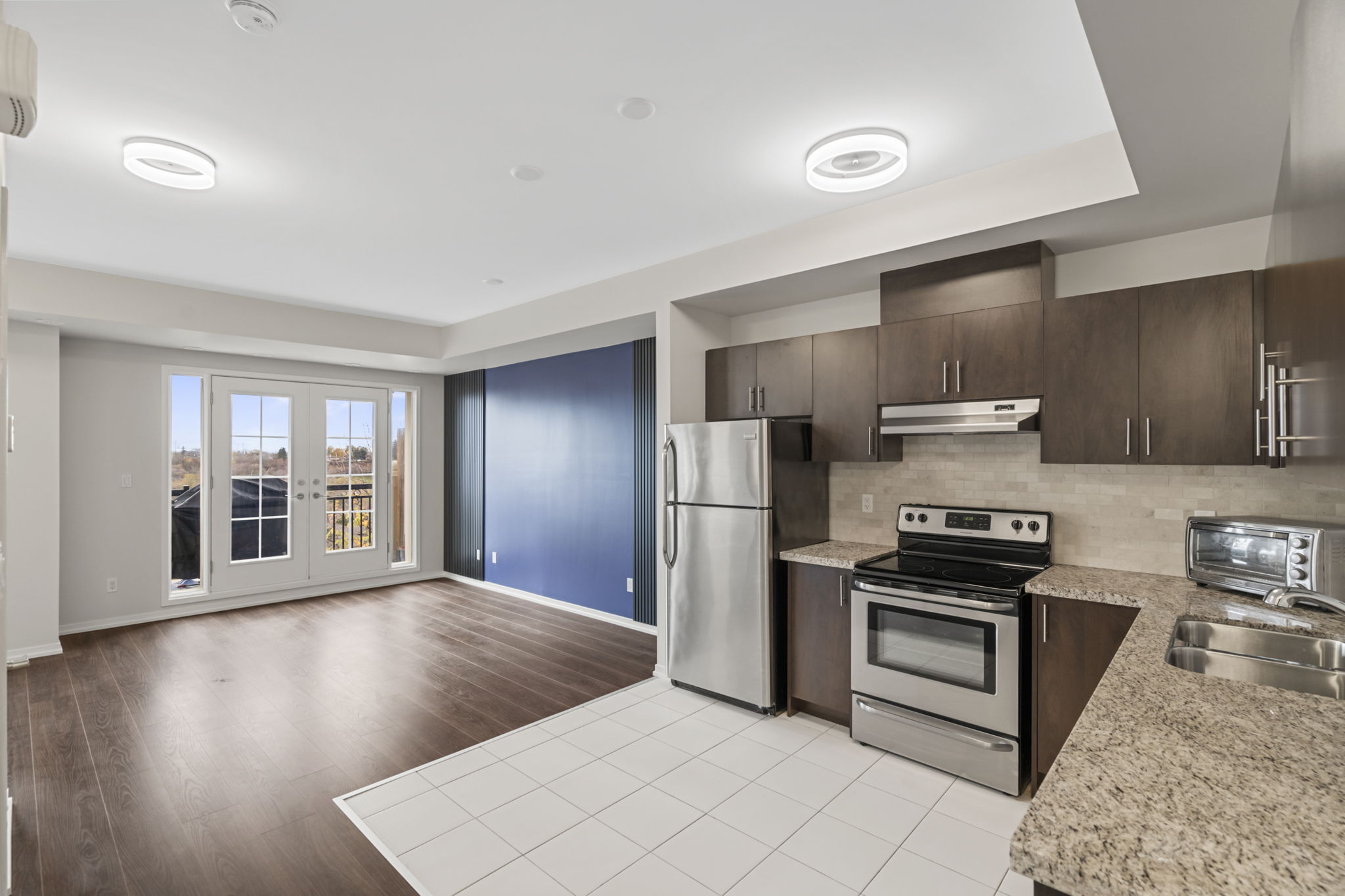 26 Bruce St Unit C24 Vaughan, ON L4L 0H4