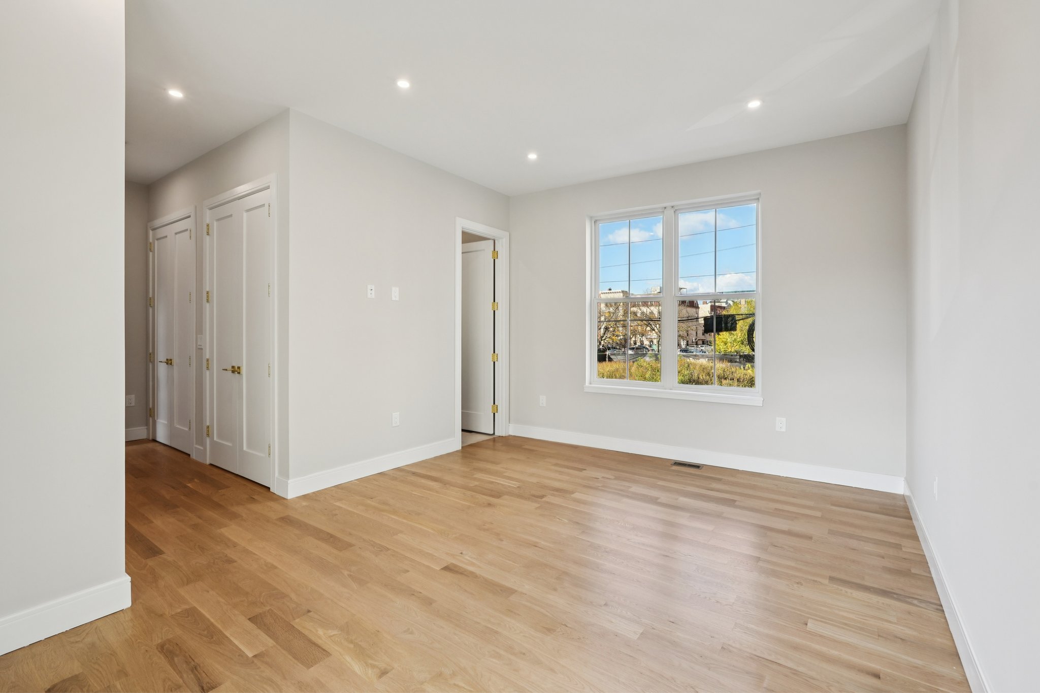 Clinton Ave-S1711-018.jpg