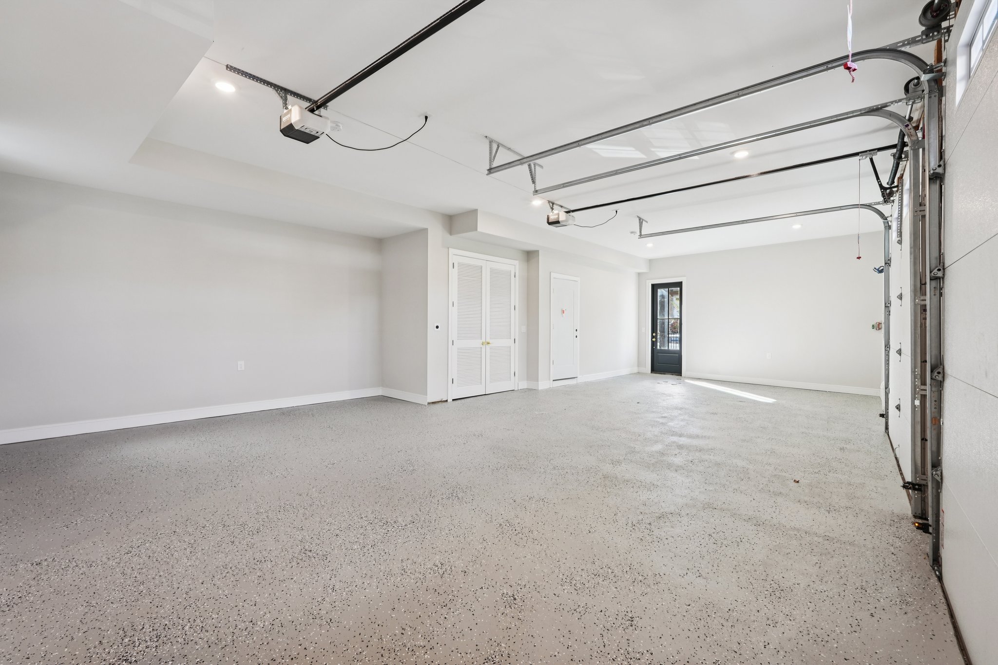 Clinton Ave-S1711-028.jpg