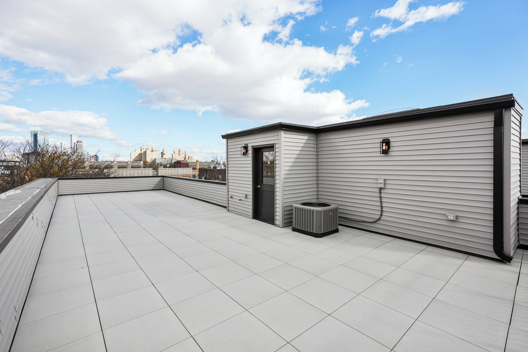 Clinton Ave-S1711-036.jpg