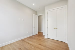 Clinton Ave-S1711-026.jpg