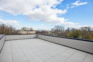 Clinton Ave-S1711-037.jpg