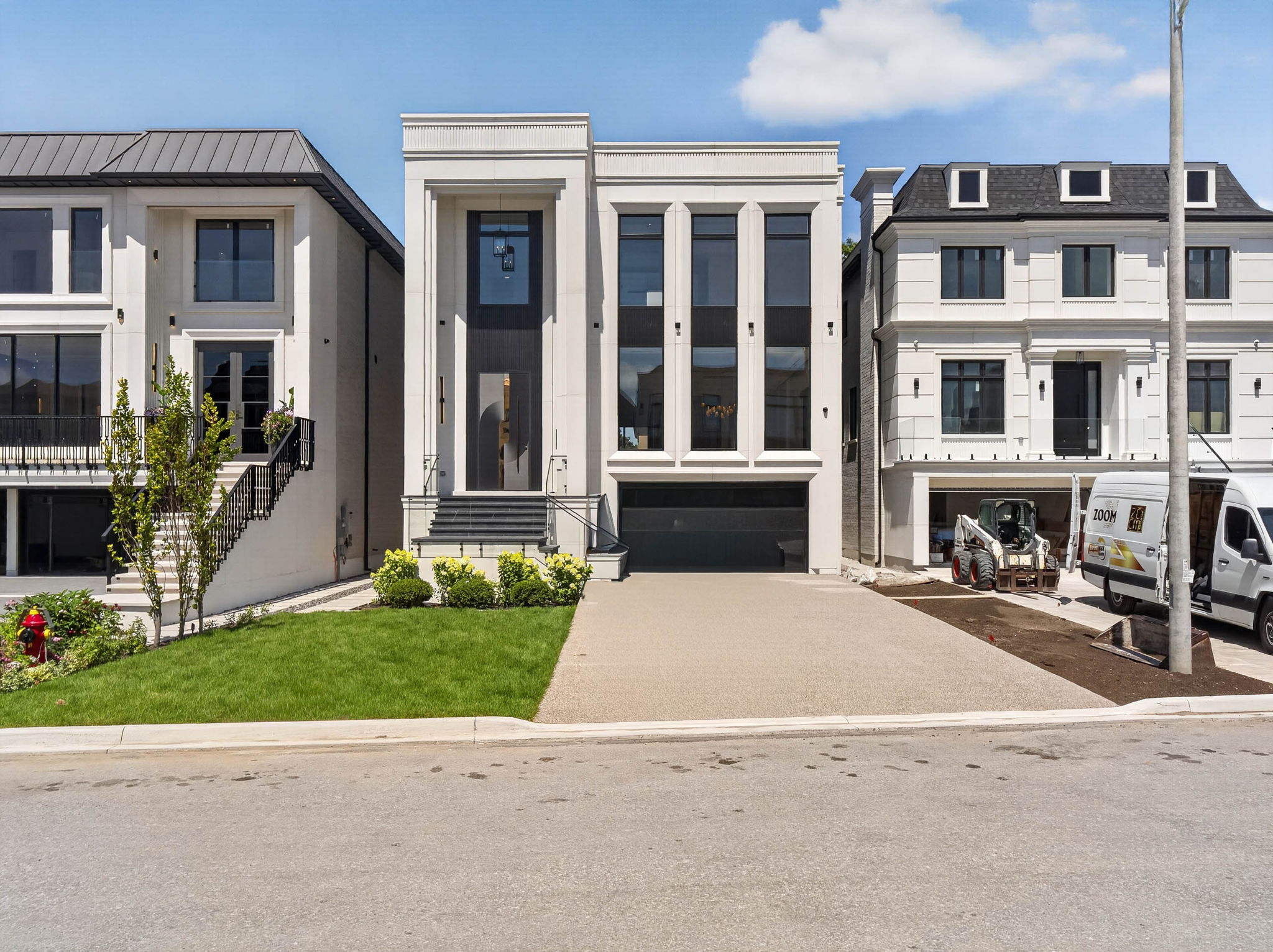 26 Clinton Dr Richmond Hill, ON L4C 8E2